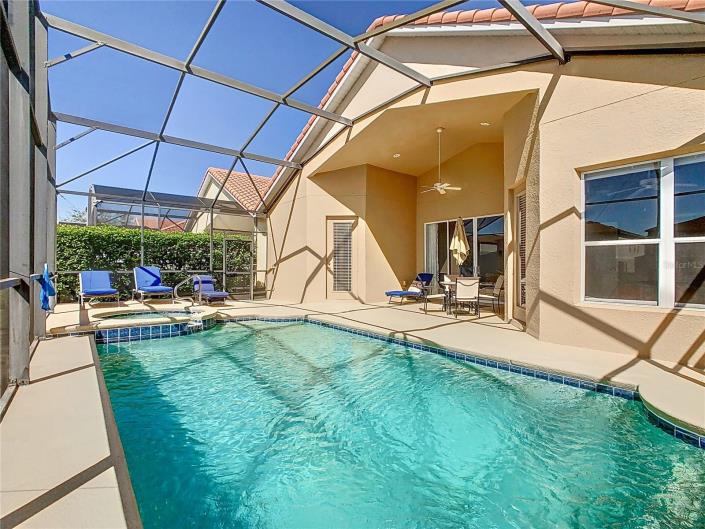 Image No.4-5 Bed Villa / Detached for sale