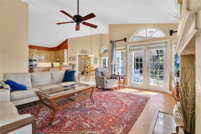 Image No.14-5 Bed House for sale