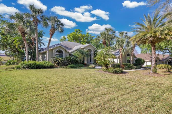 Image No.5-5 Bed House for sale