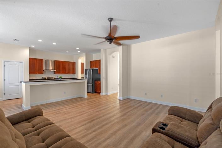 Image No.11-4 Bed Villa / Detached for sale