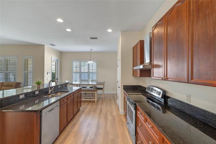 Image No.14-4 Bed Villa / Detached for sale