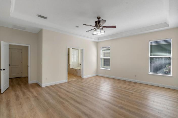 Image No.25-4 Bed Villa / Detached for sale