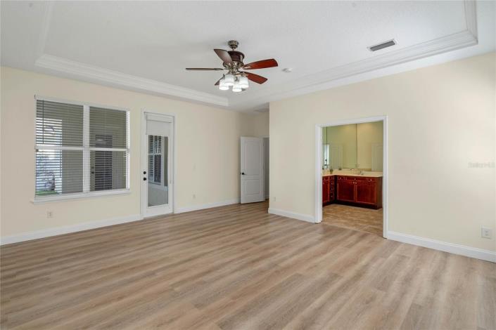 Image No.26-4 Bed Villa / Detached for sale