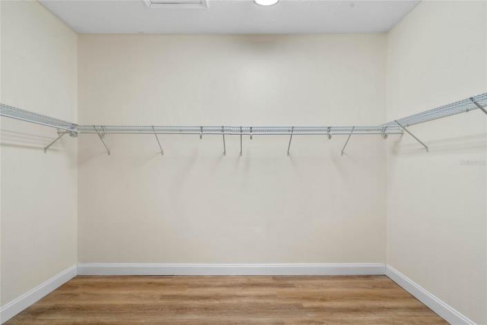 Image No.32-4 Bed Villa / Detached for sale