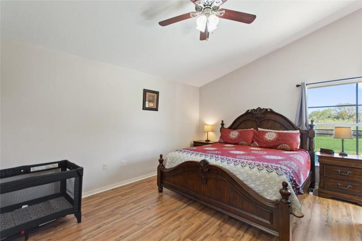 Image No.12-4 Bed Villa / Detached for sale