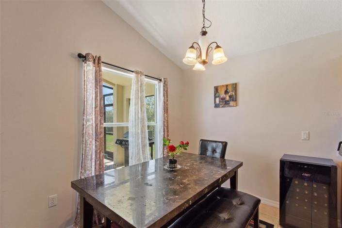 Image No.23-4 Bed Villa / Detached for sale