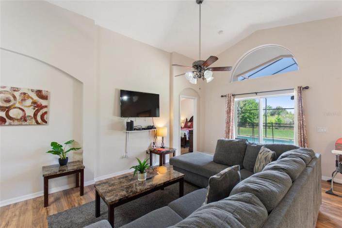 Image No.31-4 Bed Villa / Detached for sale