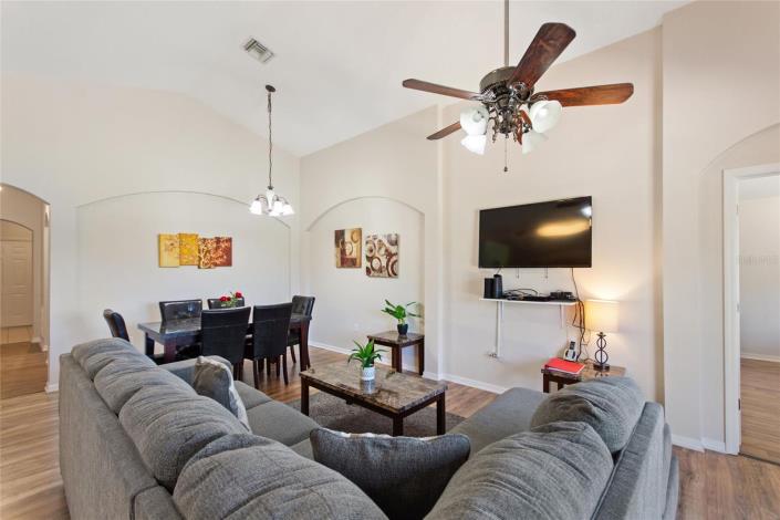 Image No.32-4 Bed Villa / Detached for sale