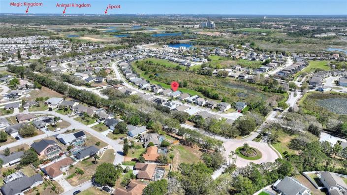 Image No.42-4 Bed Villa / Detached for sale