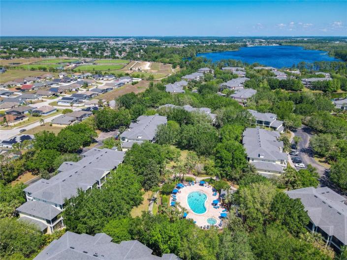 Image No.5-3 Bed Condo for sale