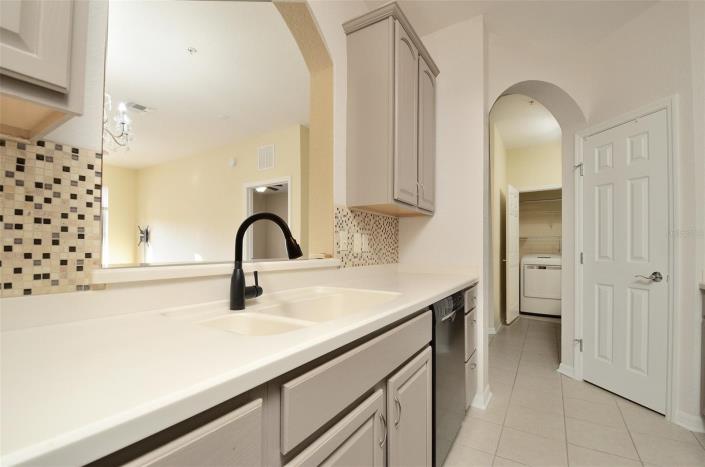 Image No.7-2 Bed Condo for sale