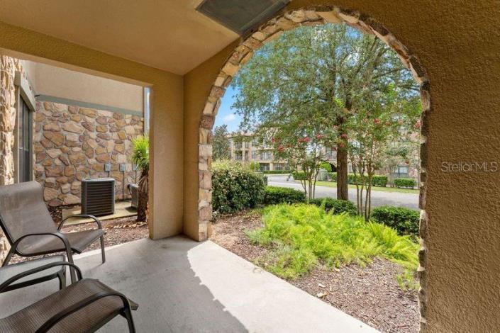 Image No.2-4 Bed Condo for sale