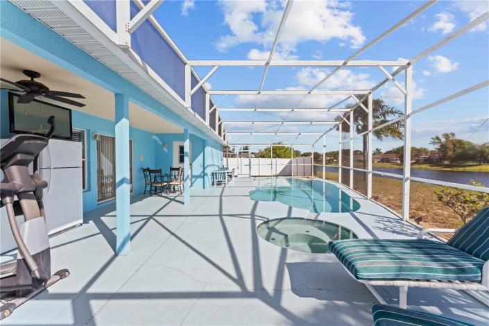 Image No.5-5 Bed Villa / Detached for sale