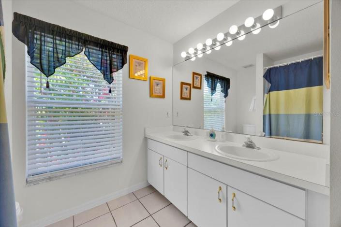 Image No.22-Villa de 4 chambres à vendre à Davenport