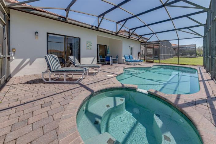 Image No.4-4 Bed Villa / Detached for sale