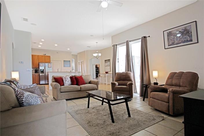 Image No.12-4 Bed Villa / Detached for sale