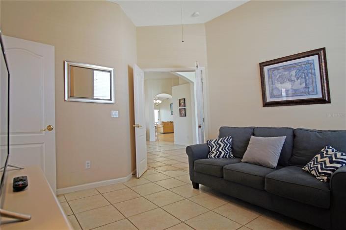 Image No.19-4 Bed Villa / Detached for sale