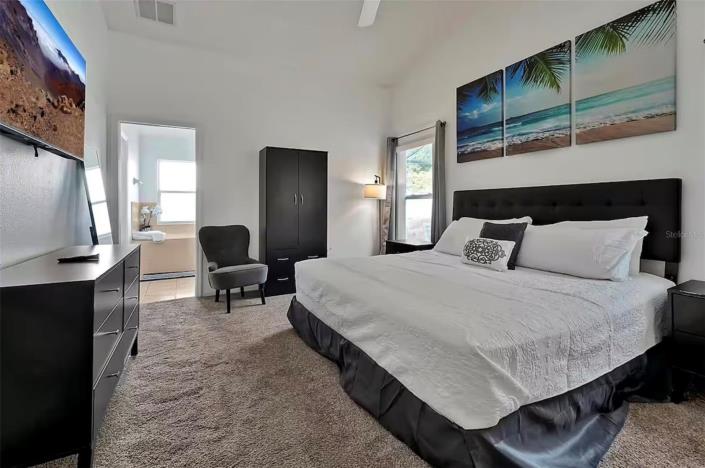 Image No.13-4 Bed Villa / Detached for sale