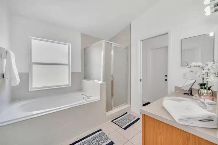 Image No.14-4 Bed Villa / Detached for sale