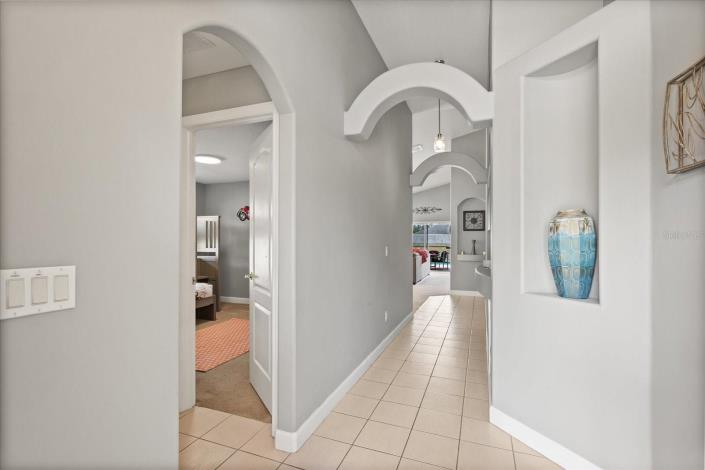 Image No.14-4 Bed Villa / Detached for sale