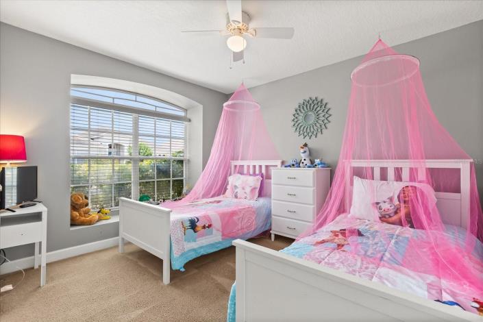 Image No.23-4 Bed Villa / Detached for sale