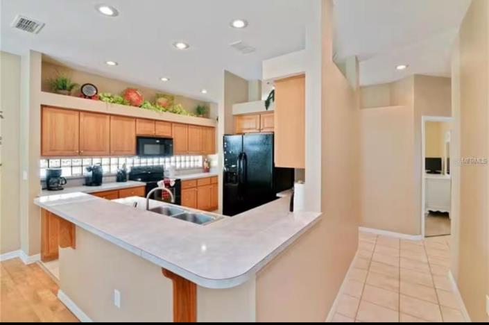 Image No.6-4 Bed Villa / Detached for sale