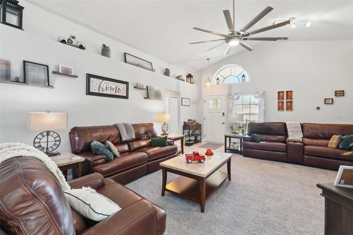 Image No.7-3 Bed Villa / Detached for sale