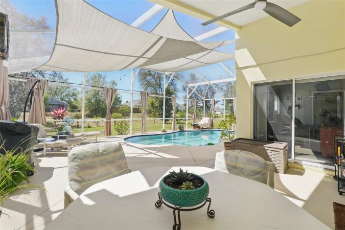 Image No.27-3 Bed Villa / Detached for sale