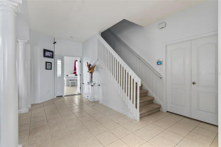 Image No.6-5 Bed Villa / Detached for sale