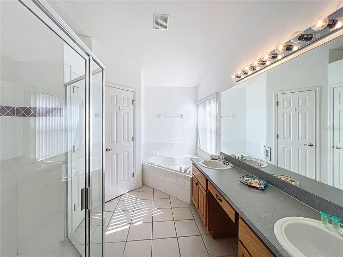 Image No.23-Villa / Détaché de 5 chambres à vendre à Davenport