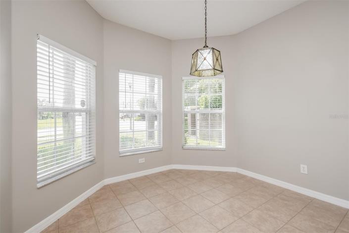 Image No.6-4 Bed Villa / Detached for sale