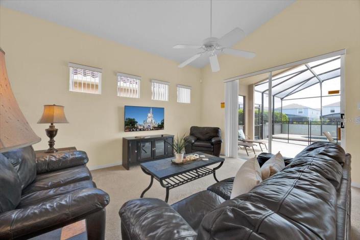 Image No.17-4 Bed Villa / Detached for sale