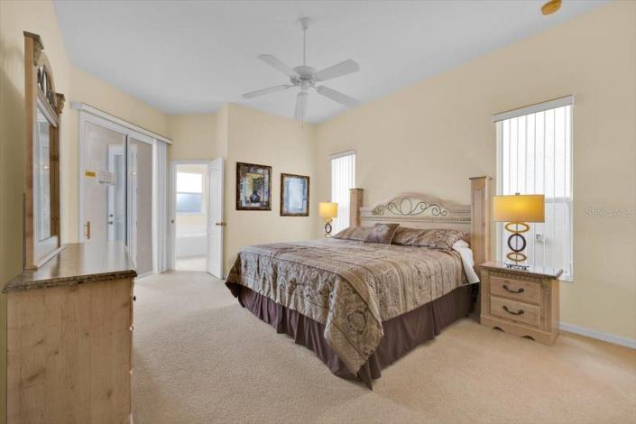 Image No.22-4 Bed Villa / Detached for sale