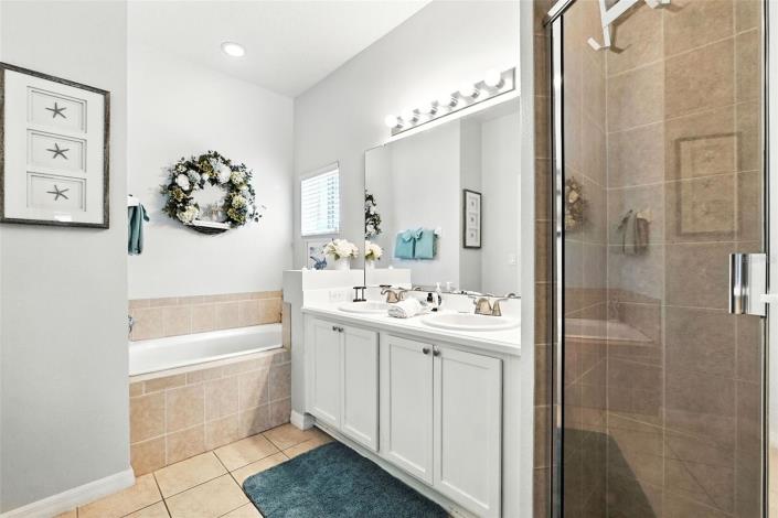 Image No.21-4 Bed Villa / Detached for sale