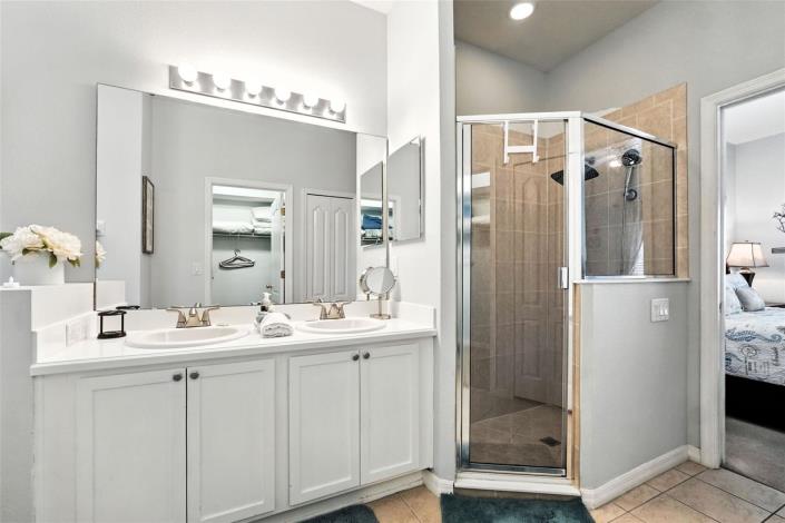 Image No.22-4 Bed Villa / Detached for sale