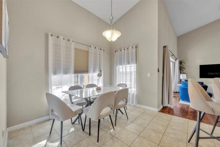 Image No.10-Villa / Détaché de 4 chambres à vendre à Davenport