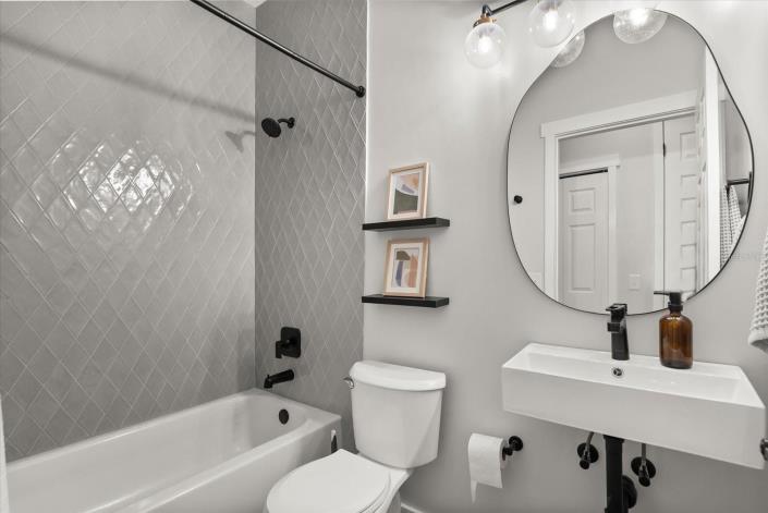 Image No.19-4 Bed Villa / Detached for sale