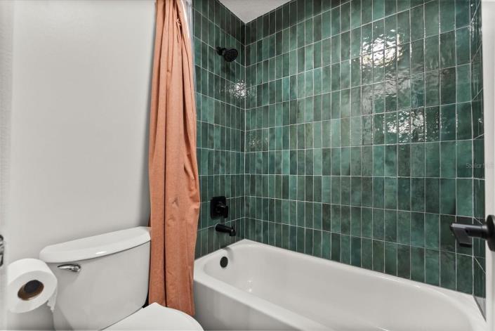 Image No.24-4 Bed Villa / Detached for sale