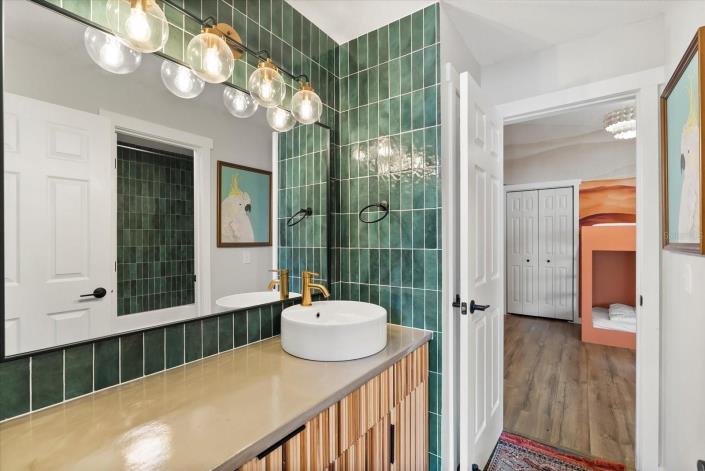 Image No.25-4 Bed Villa / Detached for sale