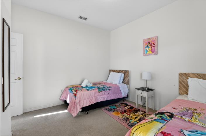 Image No.23-5 Bed Villa / Detached for sale