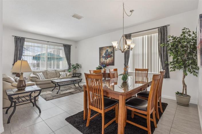 Image No.7-5 Bed Villa / Detached for sale