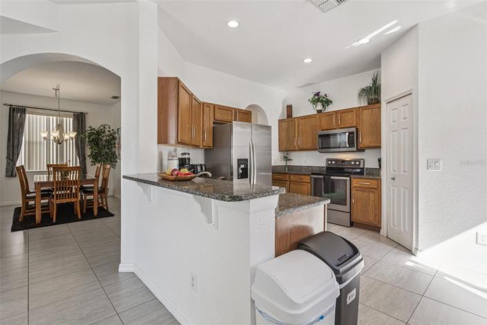 Image No.12-5 Bed Villa / Detached for sale