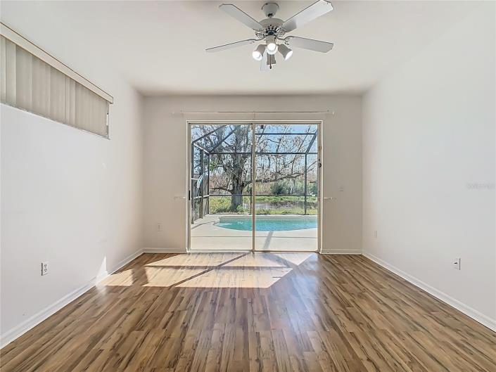 Image No.17-4 Bed Villa / Detached for sale