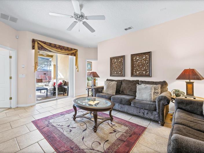 Image No.5-Villa / Détaché de 4 chambres à vendre à Davenport