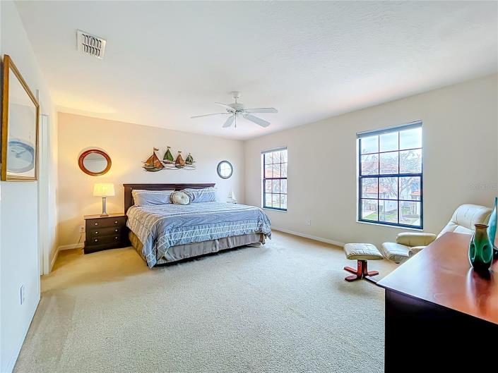 Image No.25-4 Bed Villa / Detached for sale