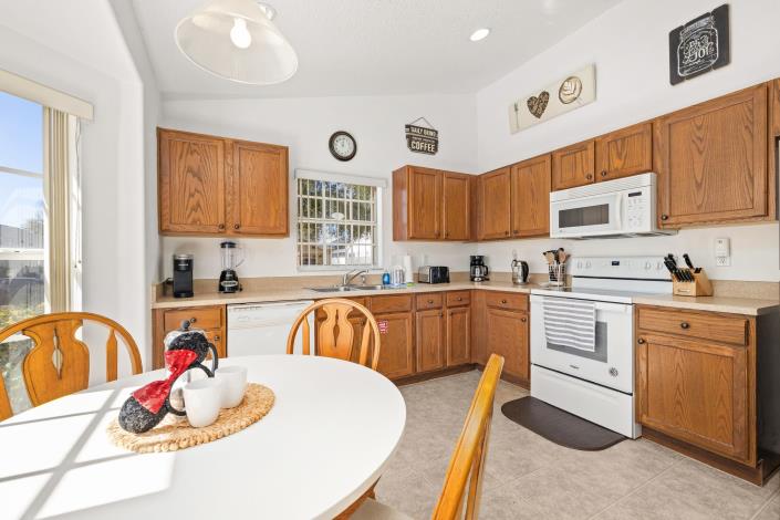 Image No.19-4 Bed Villa / Detached for sale