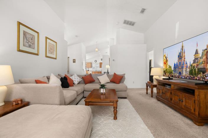 Image No.27-4 Bed Villa / Detached for sale