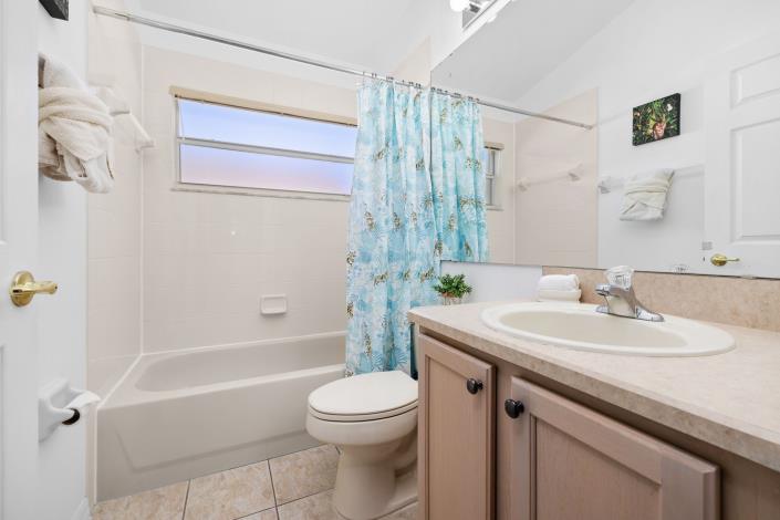 Image No.41-4 Bed Villa / Detached for sale