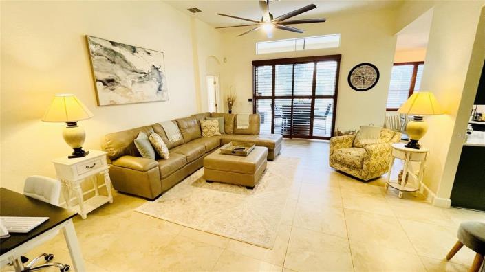 Image No.6-4 Bed Villa / Detached for sale