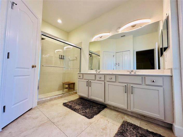 Image No.16-4 Bed Villa / Detached for sale